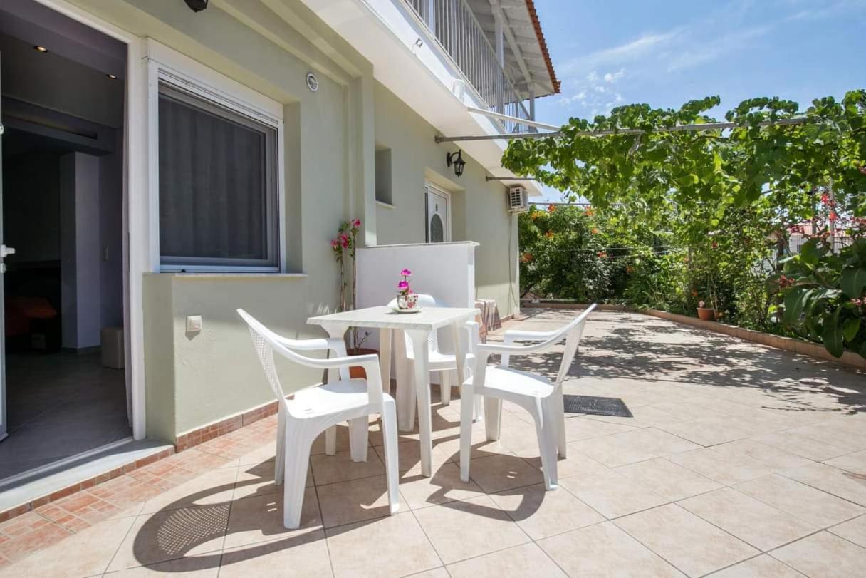 Villa Dimitris Potos Exterior photo