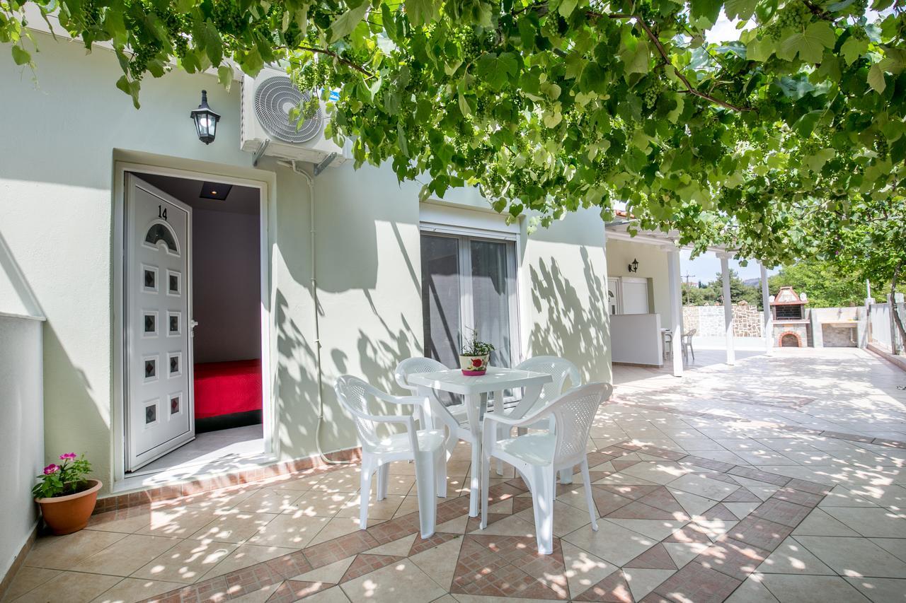 Villa Dimitris Potos Exterior photo